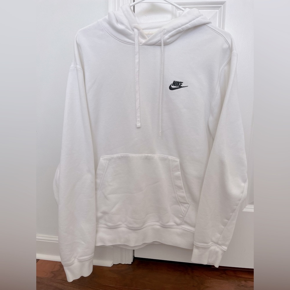 white nike hoodie